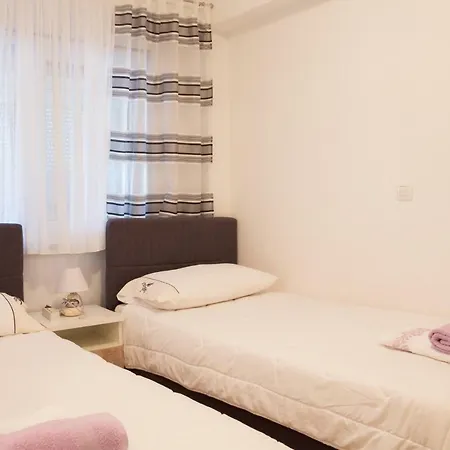 Apartament Gianluca *
