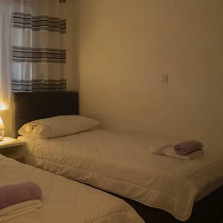 Gianluca Apartment